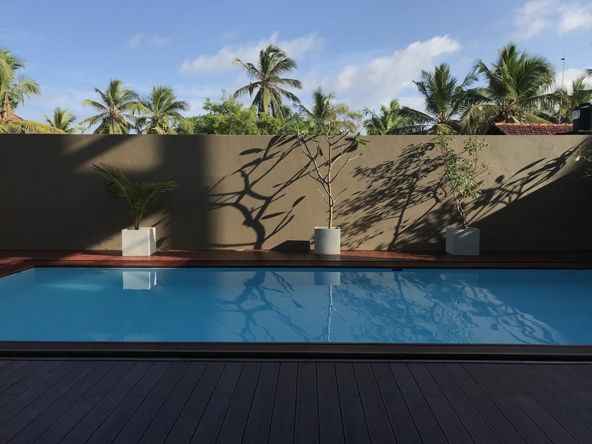 Hotel Waves By Tranquil Negombo Esterno foto
